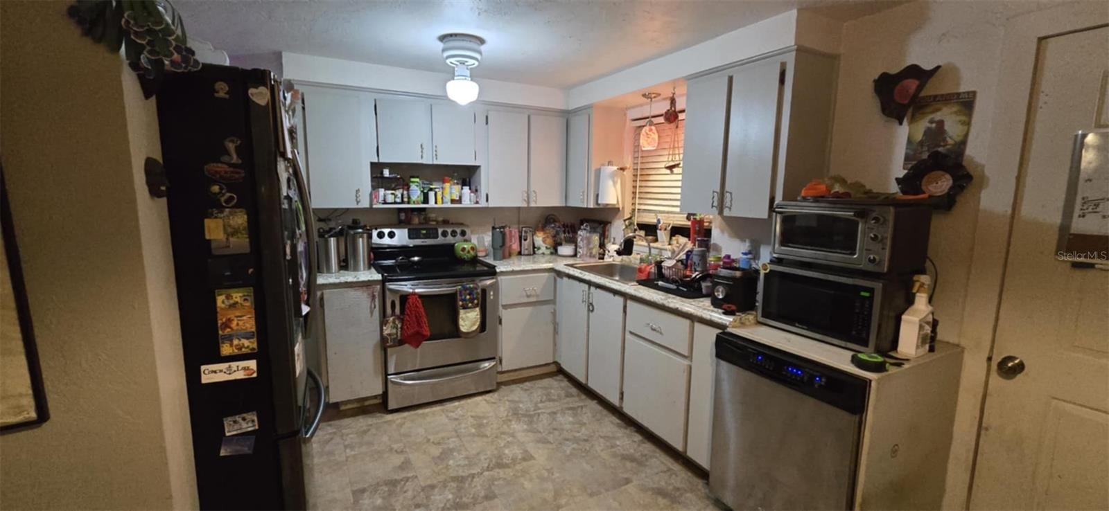 Image 5 of 16 For 1821 Knollwood Drive