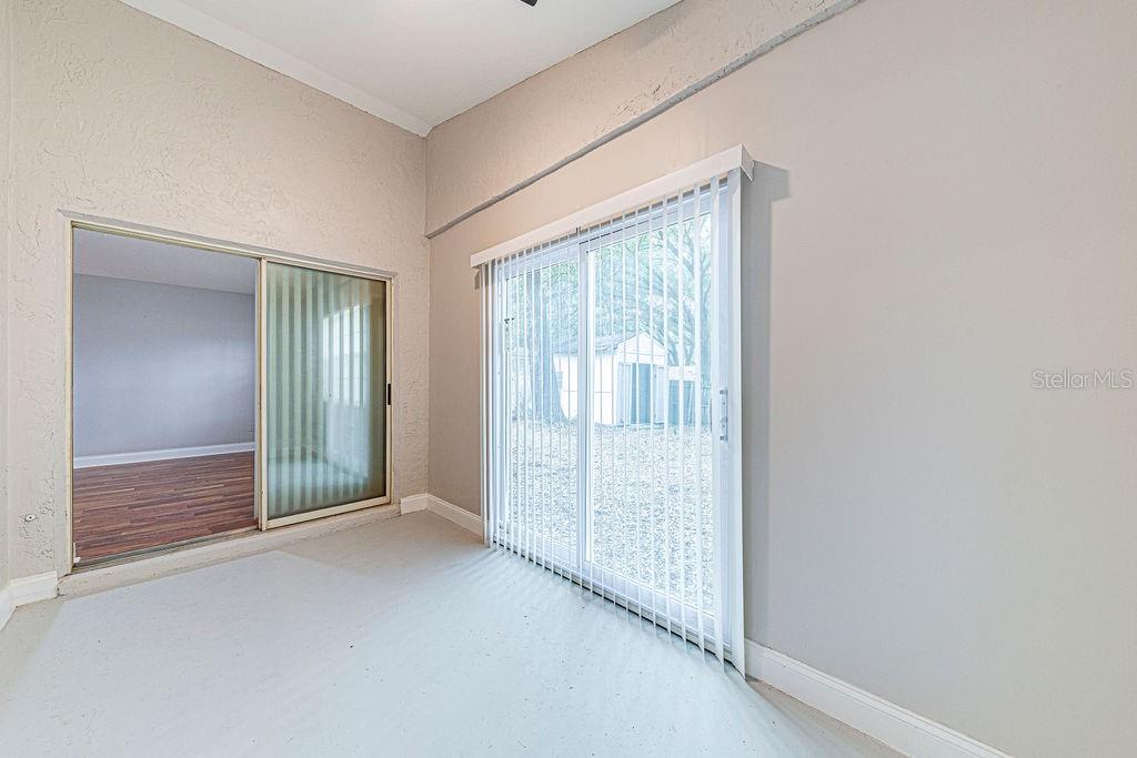 Image 18 of 25 For 40021 Parkinsonia Street