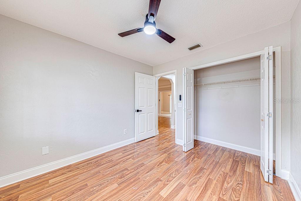 Image 21 of 25 For 40021 Parkinsonia Street