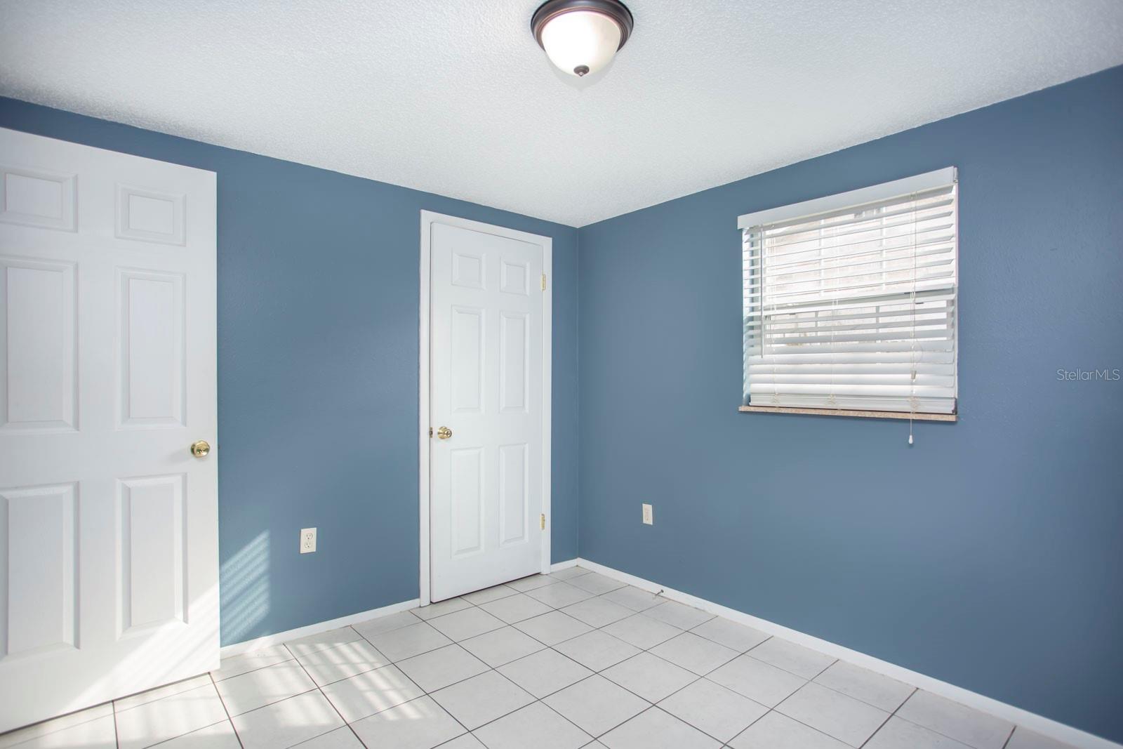 Image 14 of 23 For 4807 Fleetwood Street