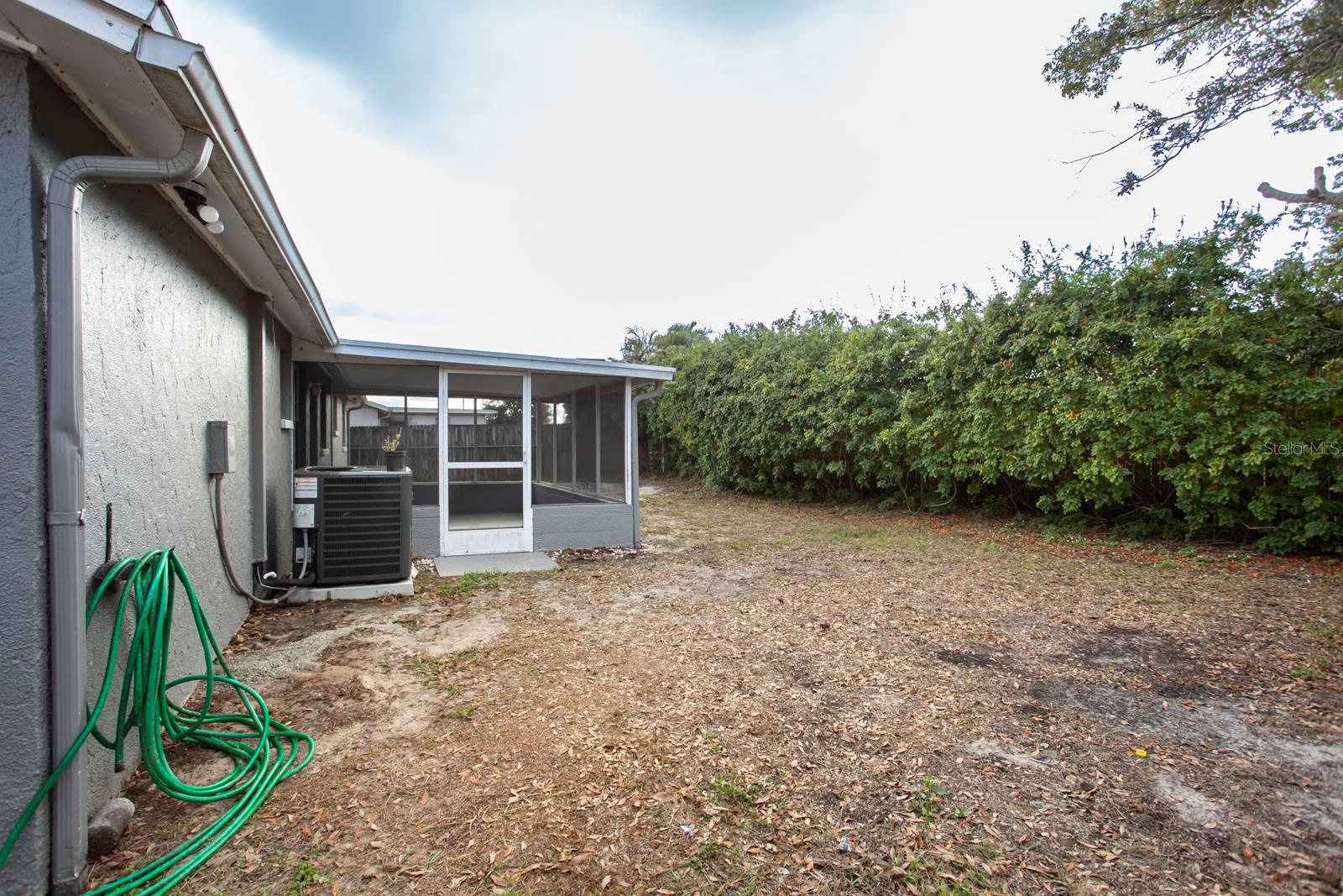 Image 20 of 23 For 4807 Fleetwood Street