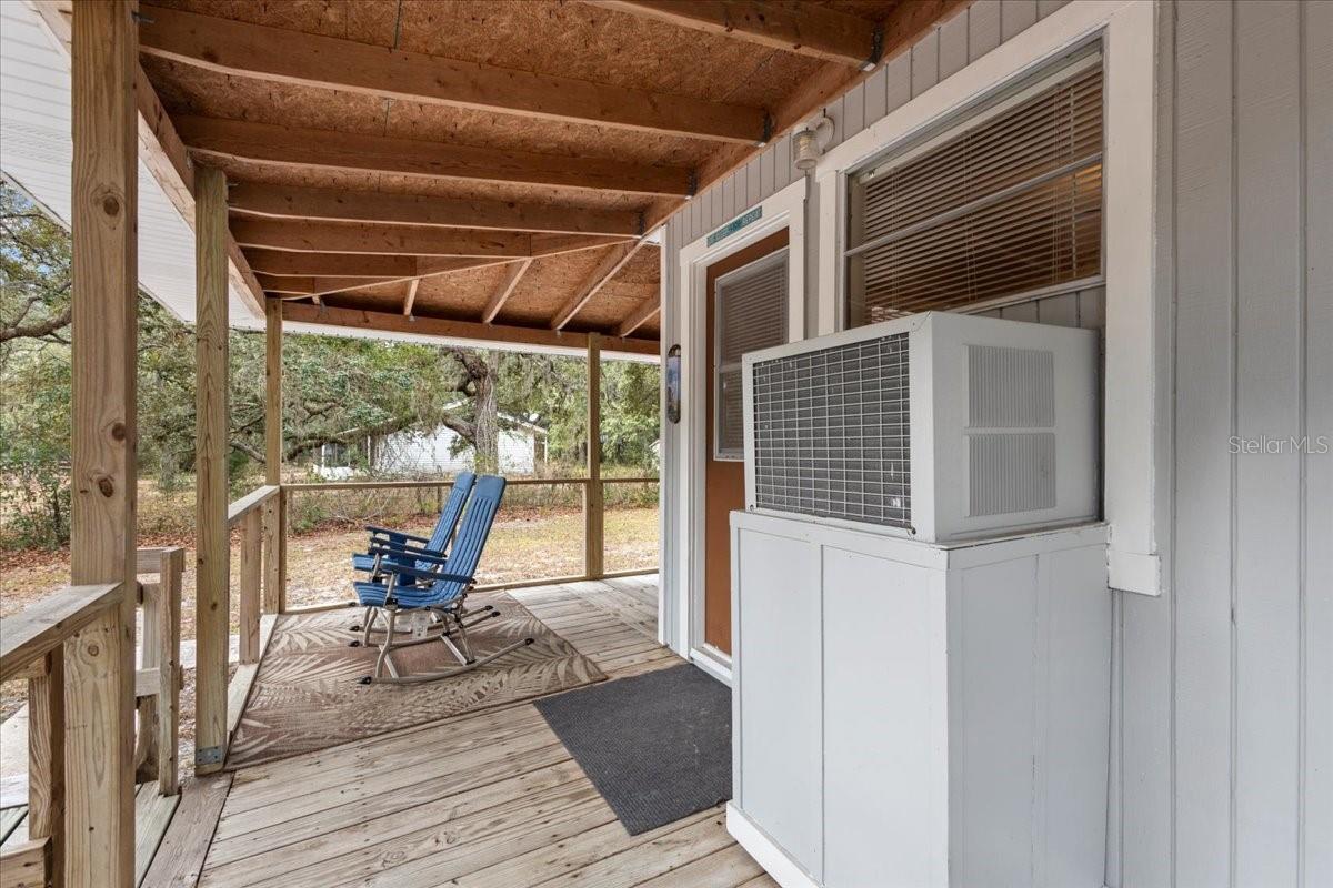 Image 22 of 31 For 455 441 Avenue