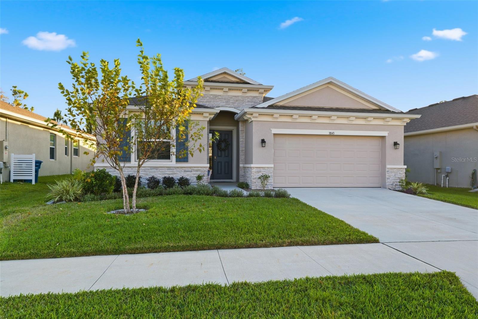 Image 40 of 53 For 3843 Autumn Amber Drive