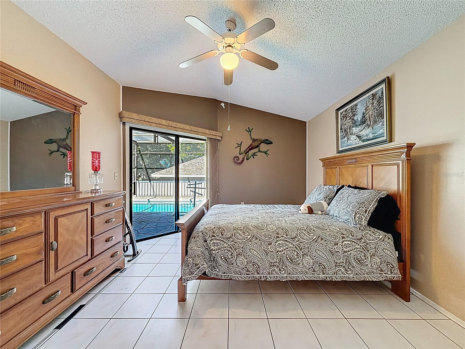 Image 16 of 56 For 765 Saddlebrook Drive