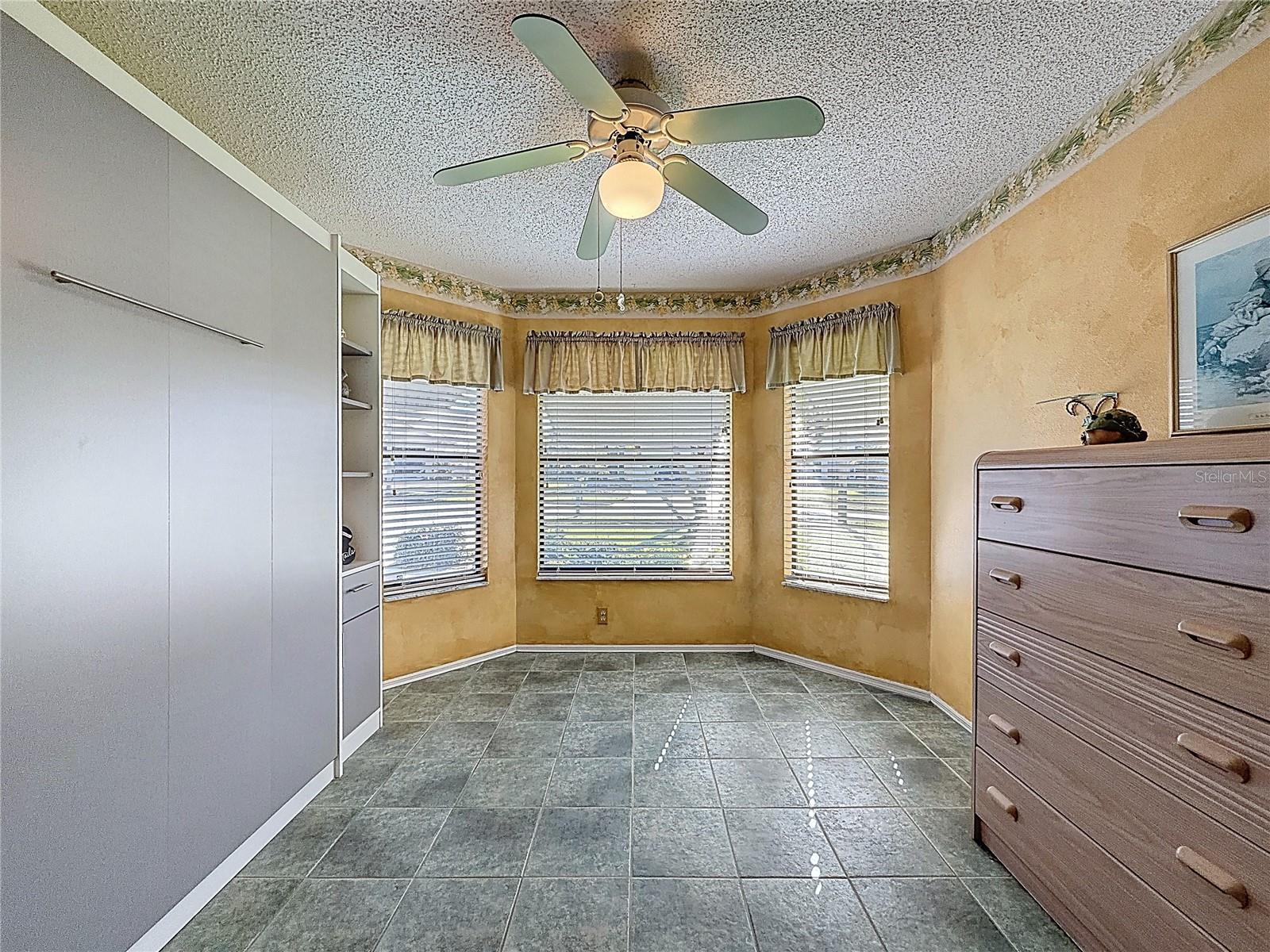 Image 22 of 56 For 765 Saddlebrook Drive