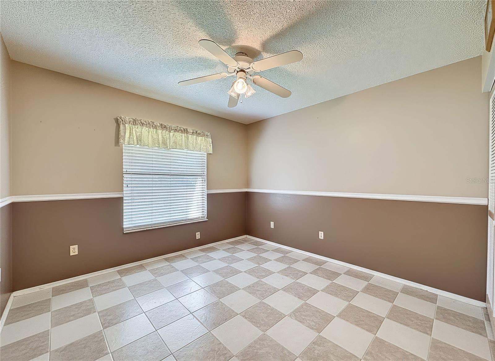 Image 25 of 56 For 765 Saddlebrook Drive