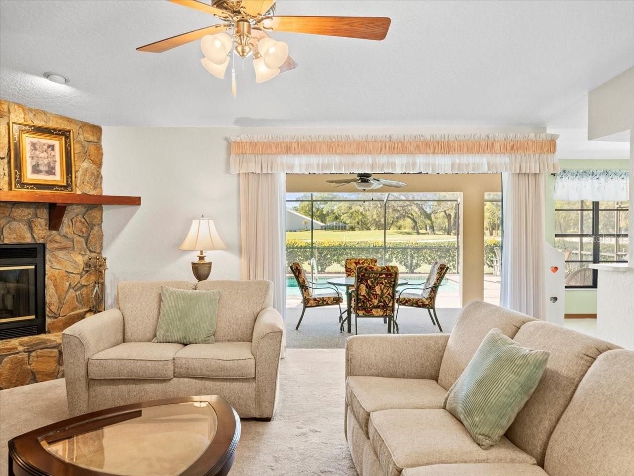 Listing photo id 10 for 9630 Southern Belle Drive