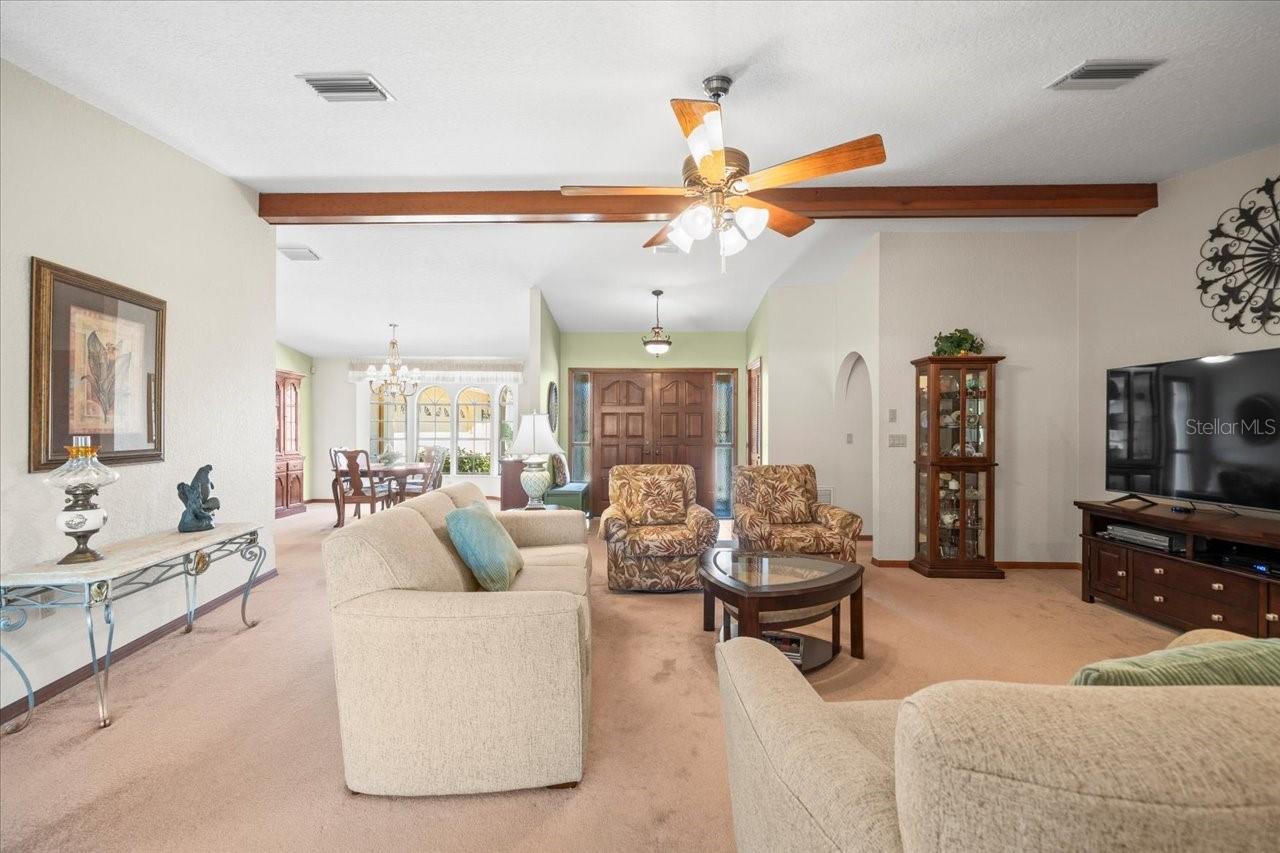 Listing photo id 15 for 9630 Southern Belle Drive