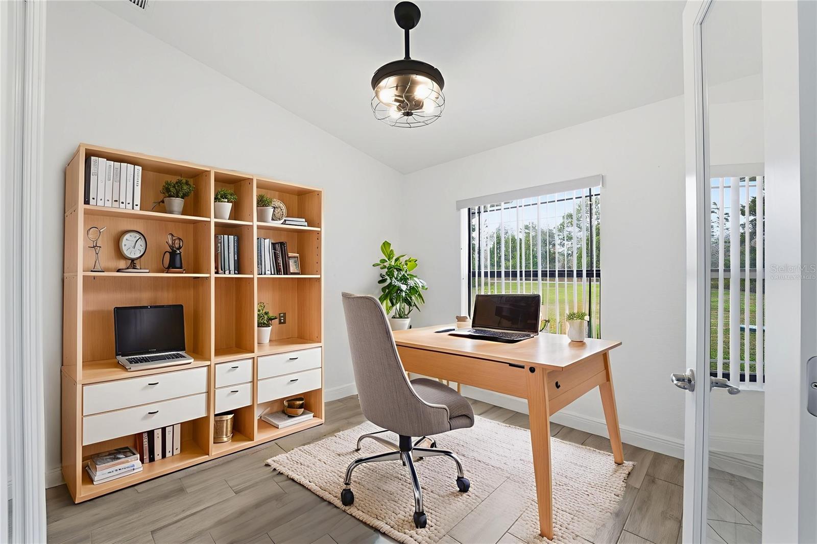 Image 10 of 67 For 11240 Marvelwood Road