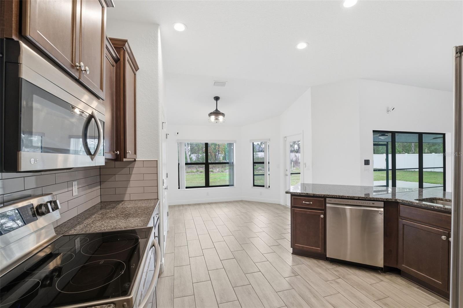 Image 15 of 67 For 11240 Marvelwood Road