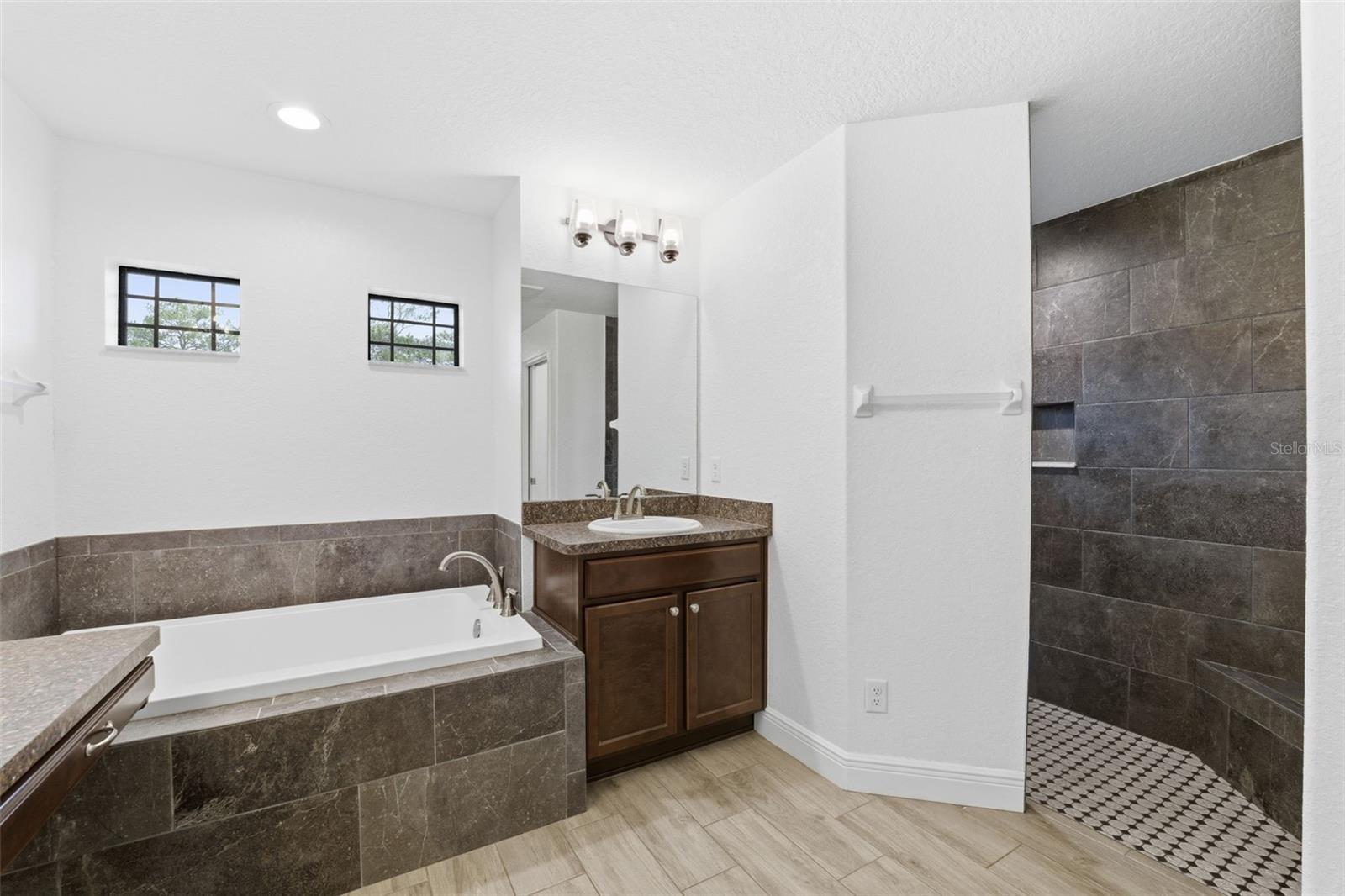 Image 65 of 67 For 11240 Marvelwood Road