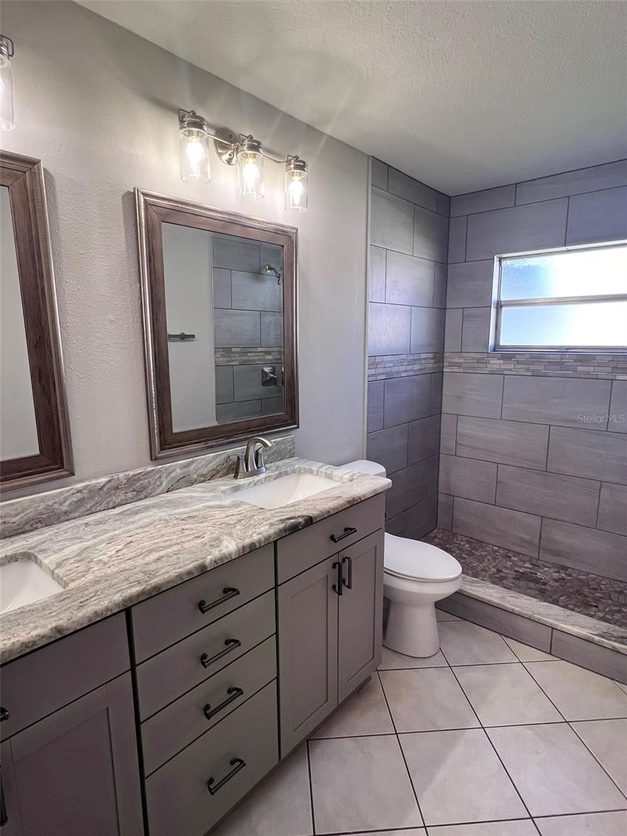 Image 14 of 23 For 4317 Chipmunk Drive