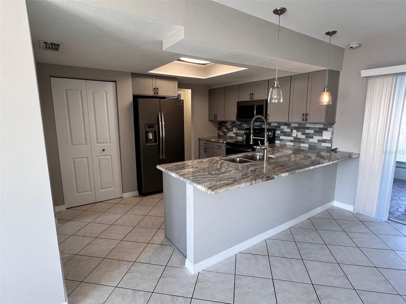 Image 7 of 23 For 4317 Chipmunk Drive