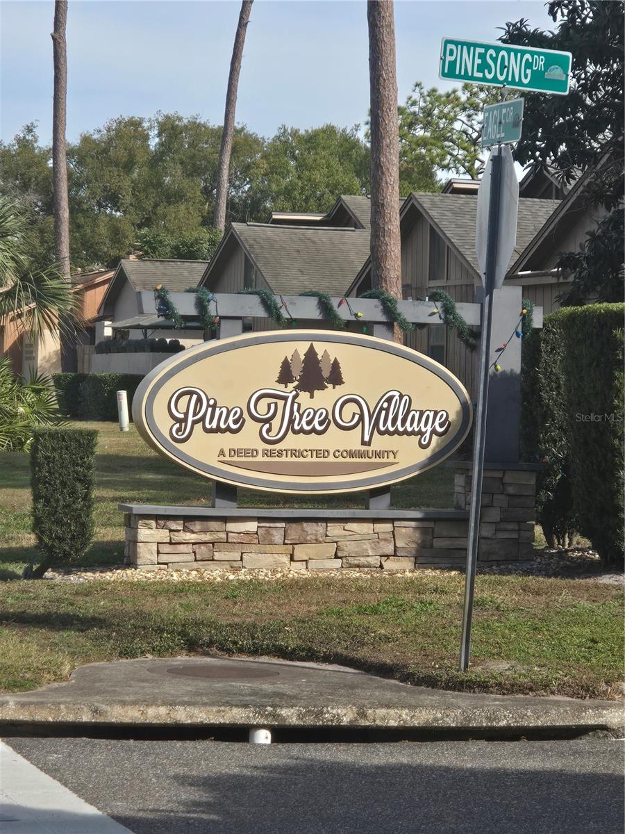 Image 14 of 16 For 111 Raintree Drive