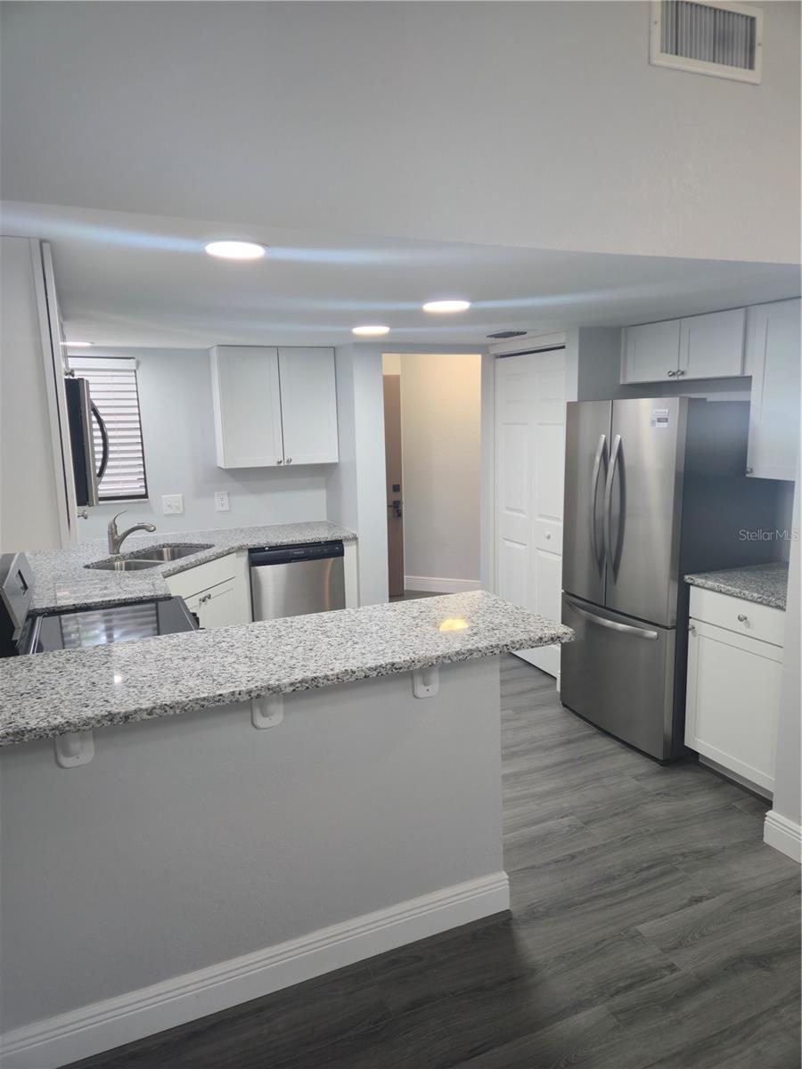 Image 3 of 16 For 111 Raintree Drive