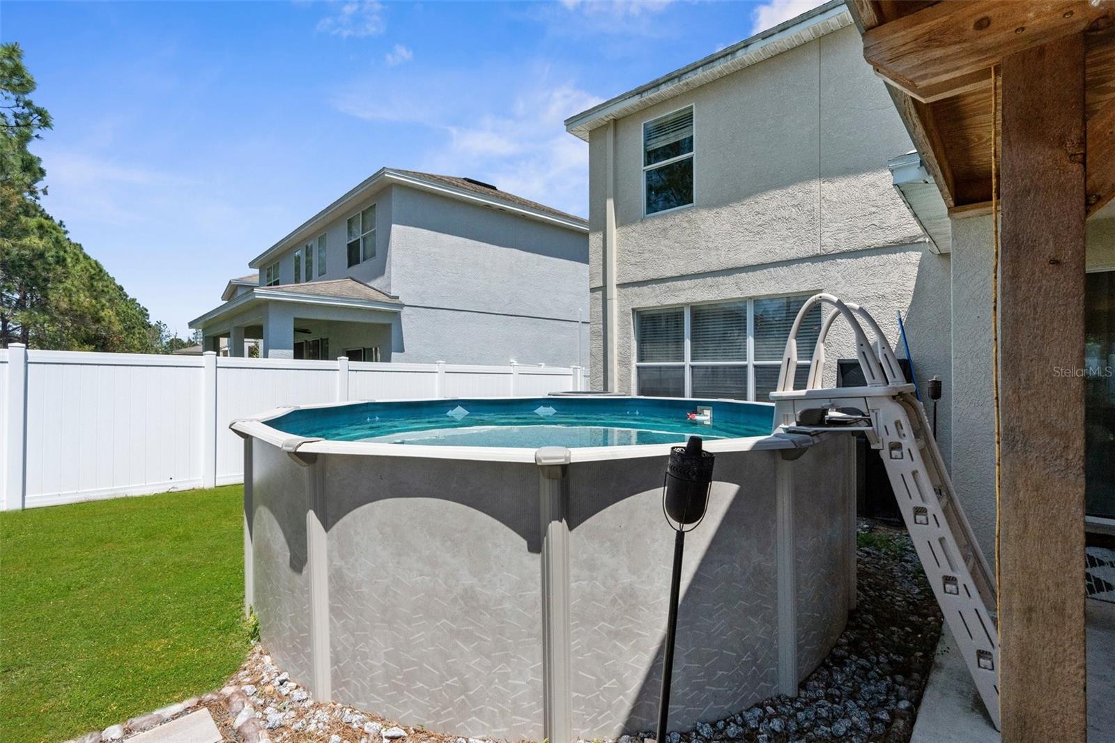 Image 38 of 45 For 951 Nodding Shade Drive