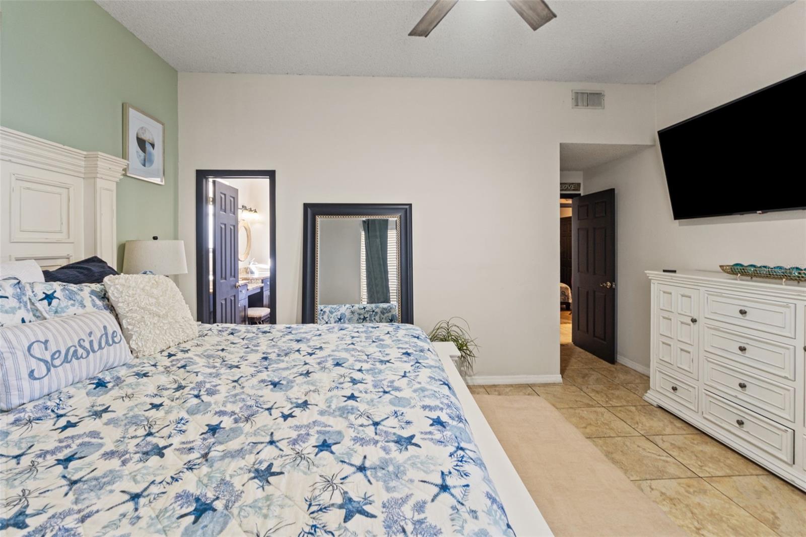 Image 17 of 33 For 3127 Sligh Avenue 104a