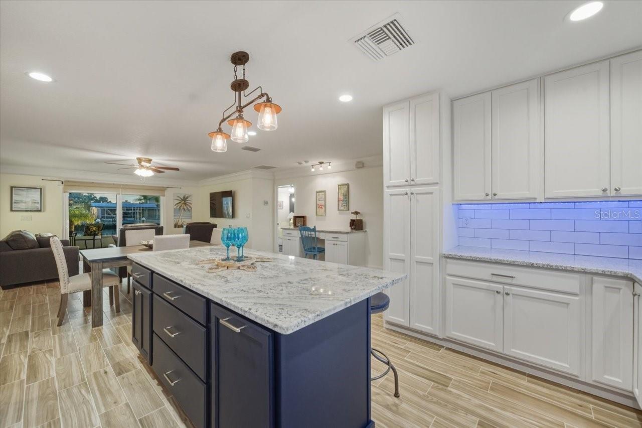 Image 14 of 70 For 3288 Minnow Creek Drive