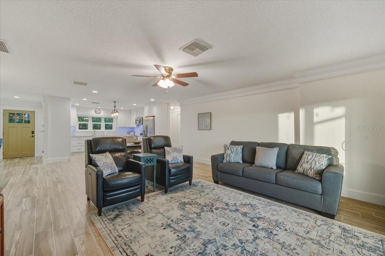 Image 9 of 70 For 3288 Minnow Creek Drive