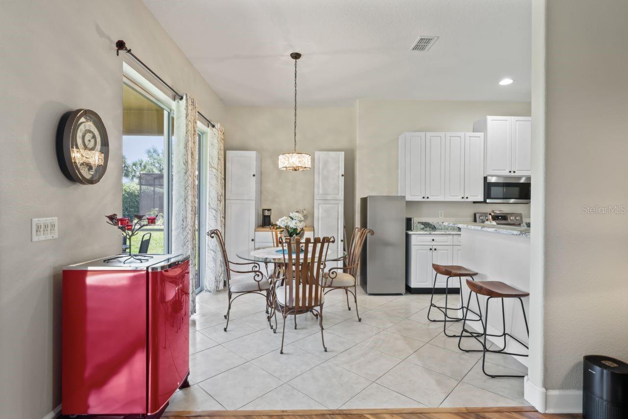 Image 19 of 57 For 9398 Burnam Drive