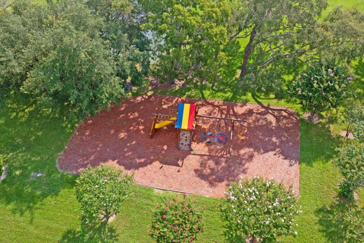 Image 43 of 57 For 9398 Burnam Drive