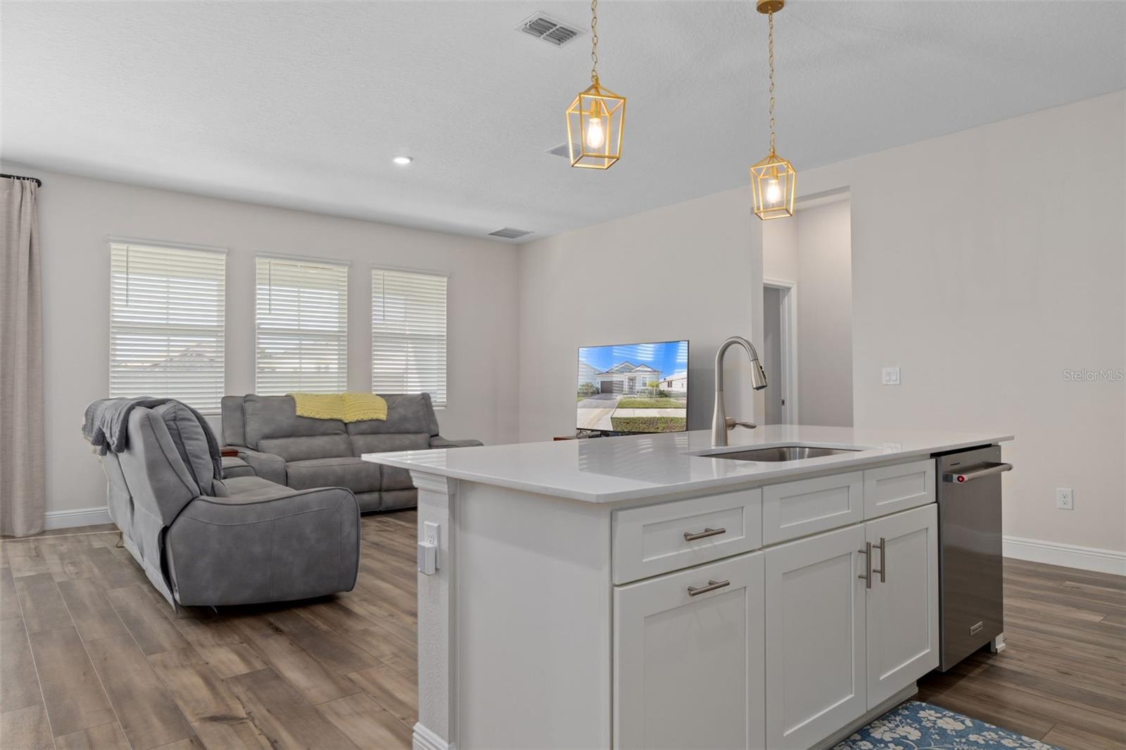 Image 12 of 46 For 10353 Fieldstone Myrtle Way