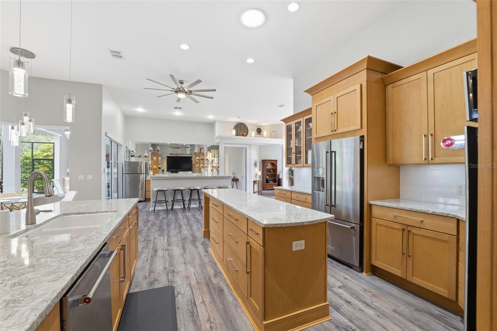 Listing photo id 15 for 31 Ryewood Circle