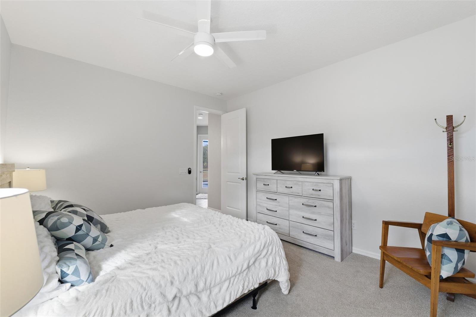 Listing photo id 50 for 31 Ryewood Circle