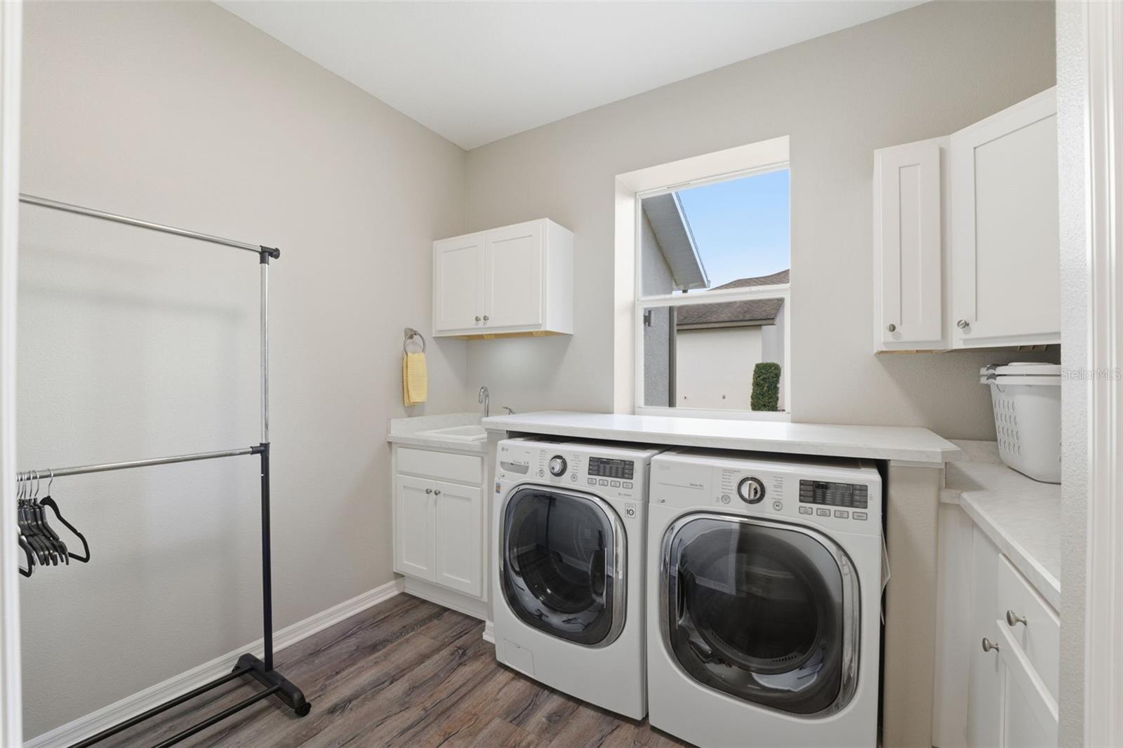 Listing photo id 53 for 31 Ryewood Circle