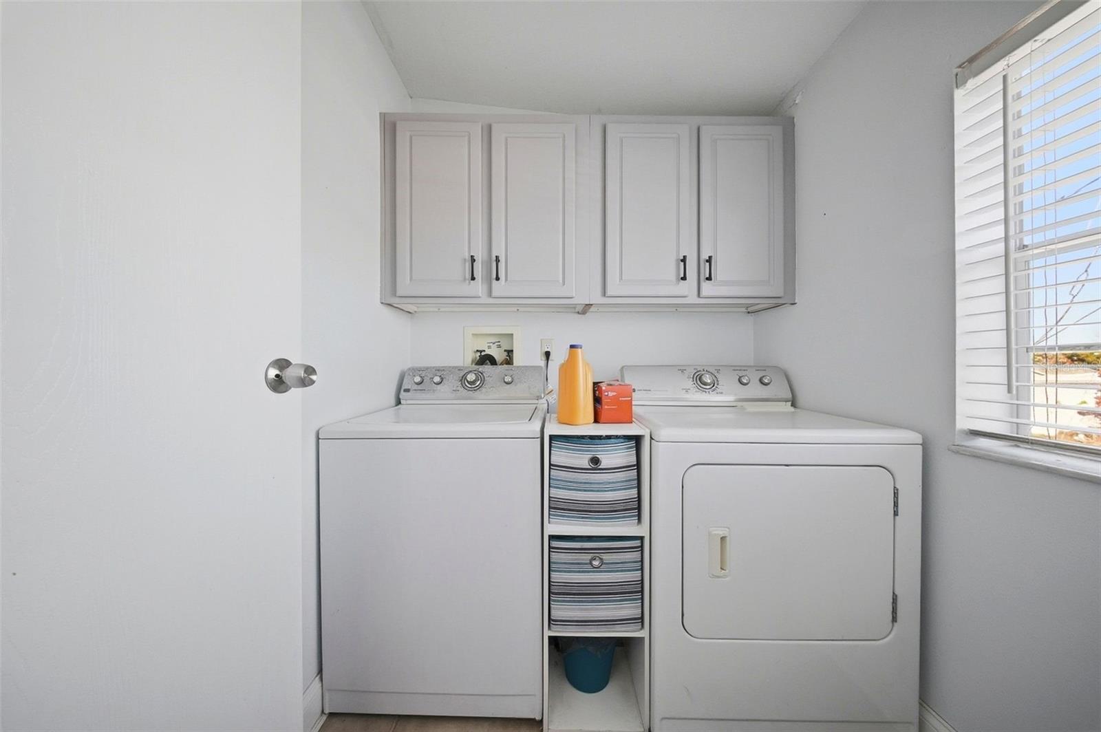 Image 20 of 84 For 13121 Beacon Court