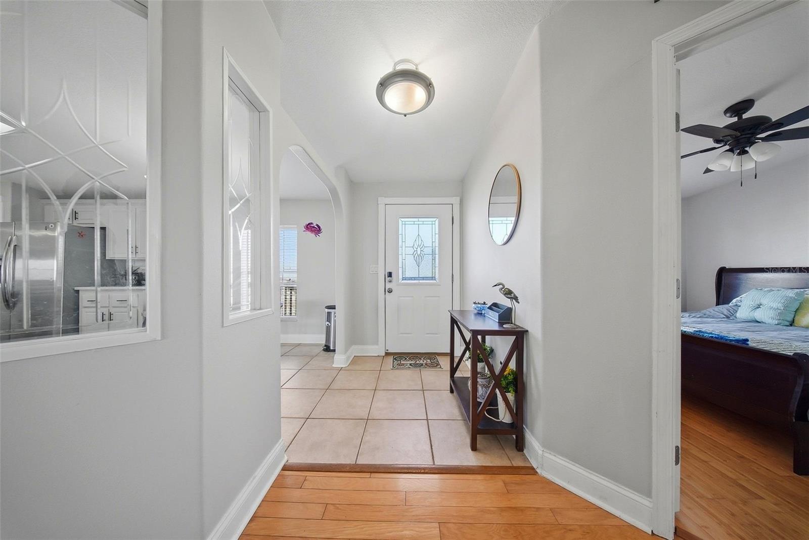 Image 4 of 84 For 13121 Beacon Court