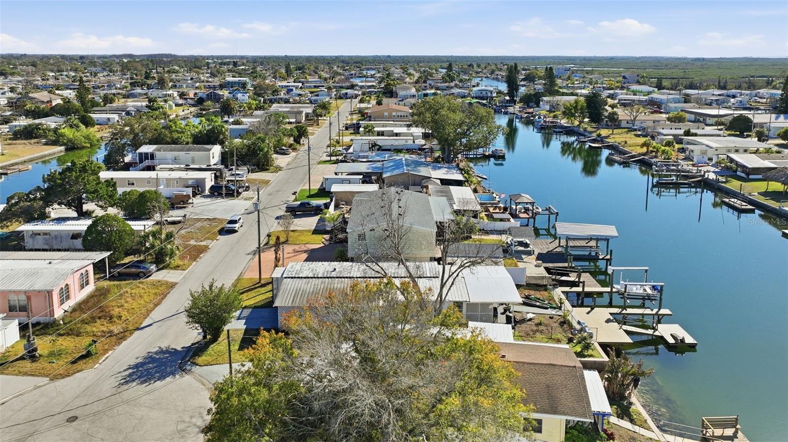 Image 68 of 84 For 13121 Beacon Court