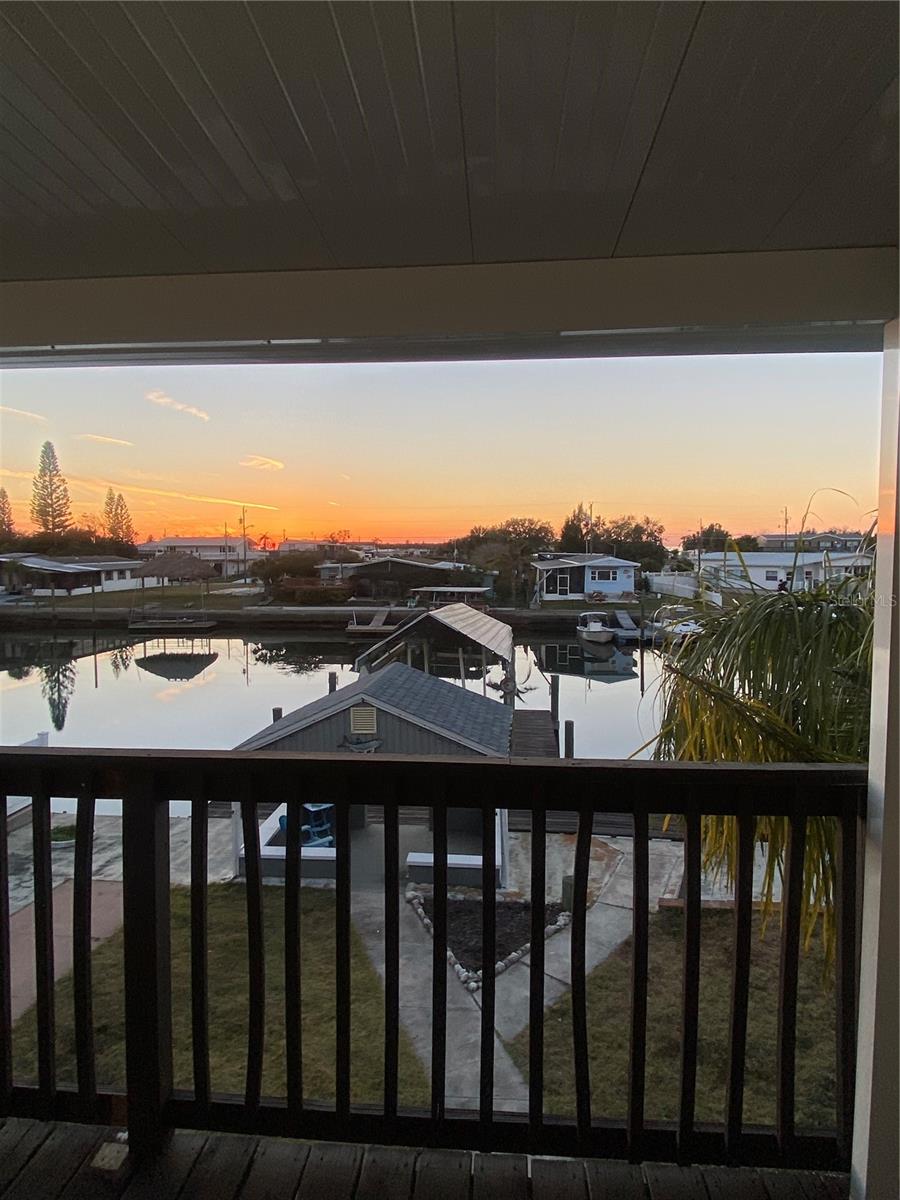 Image 70 of 84 For 13121 Beacon Court