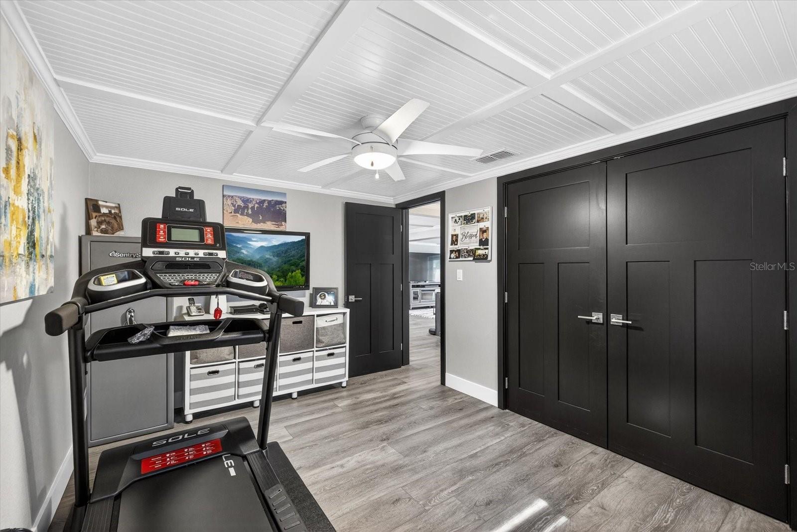 Image 18 of 74 For 5036 Bonito Drive