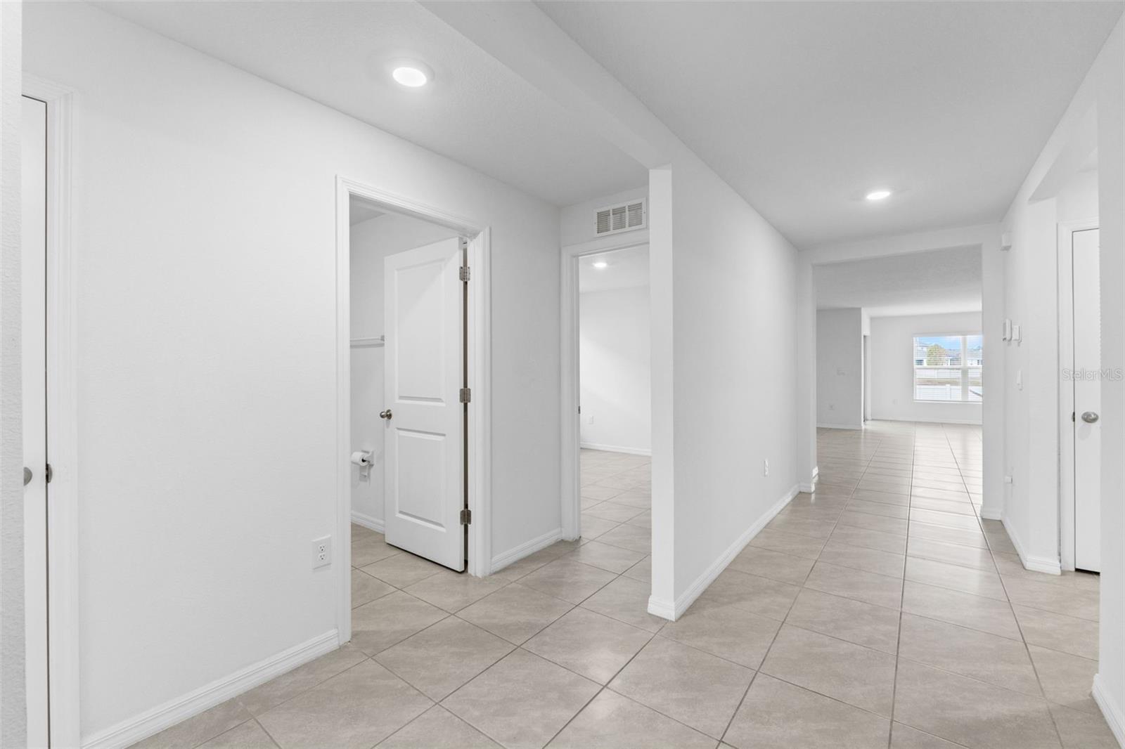 Image 14 of 81 For 7537 Gardner Street