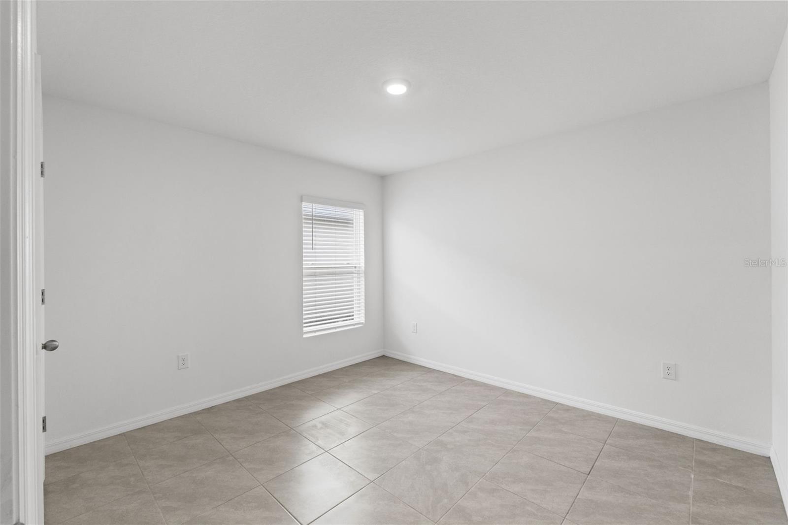 Image 21 of 81 For 7537 Gardner Street