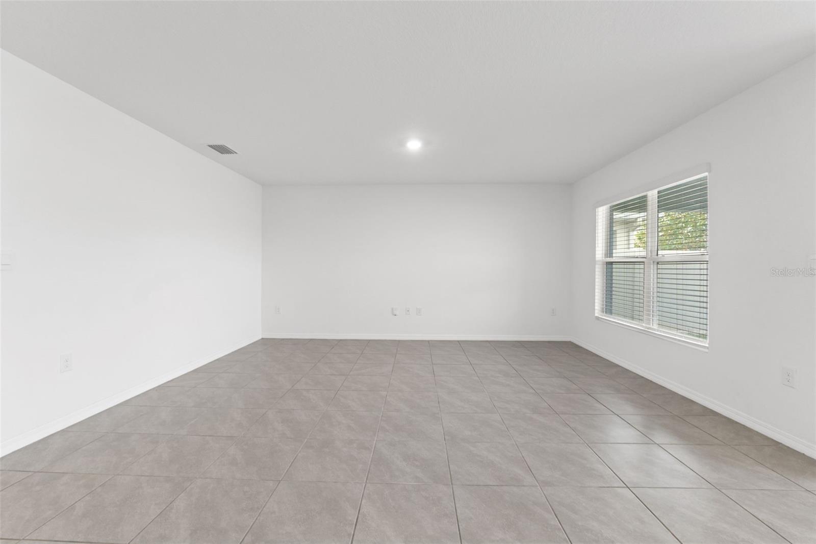 Image 36 of 81 For 7537 Gardner Street