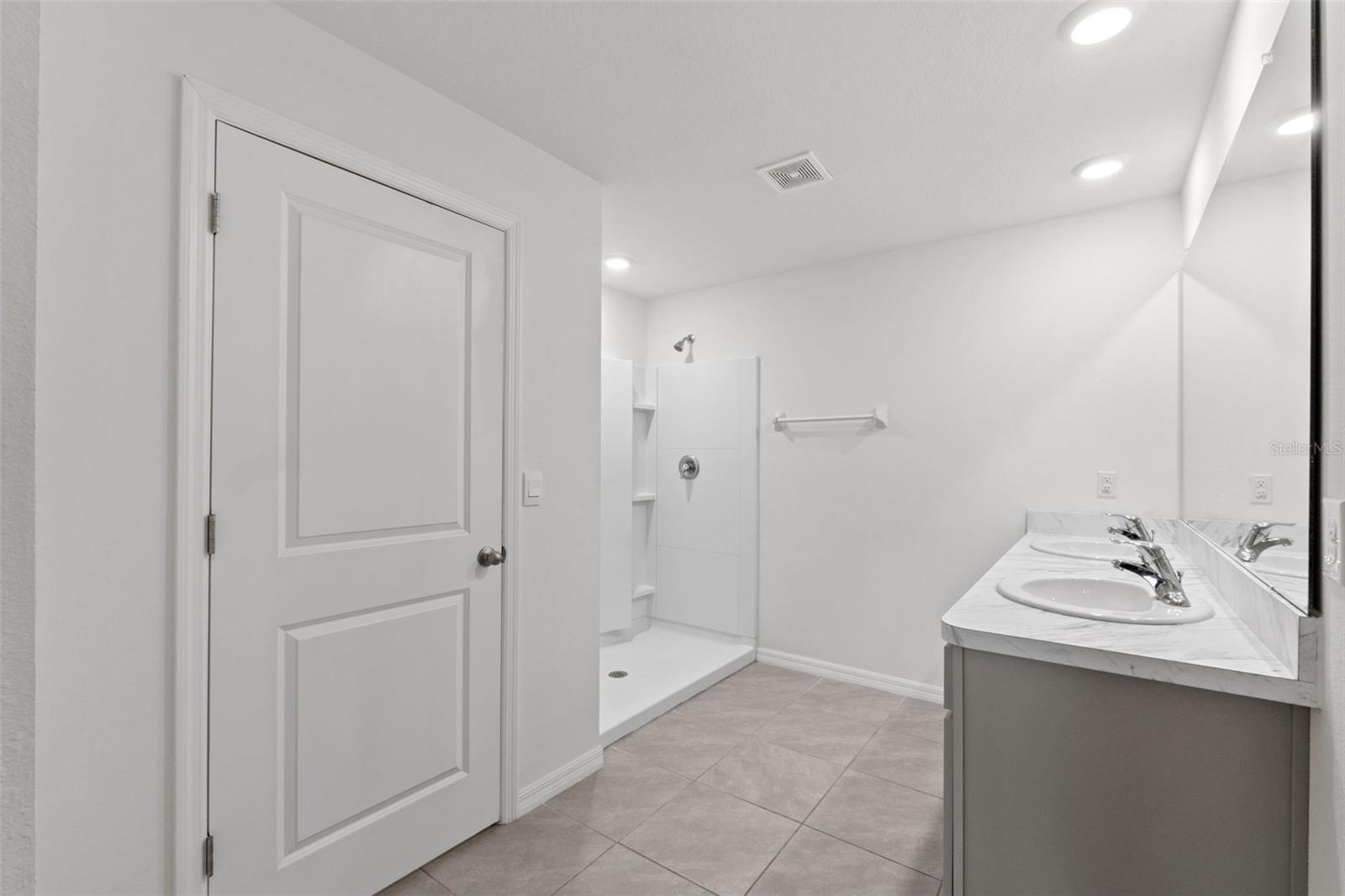 Image 47 of 81 For 7537 Gardner Street