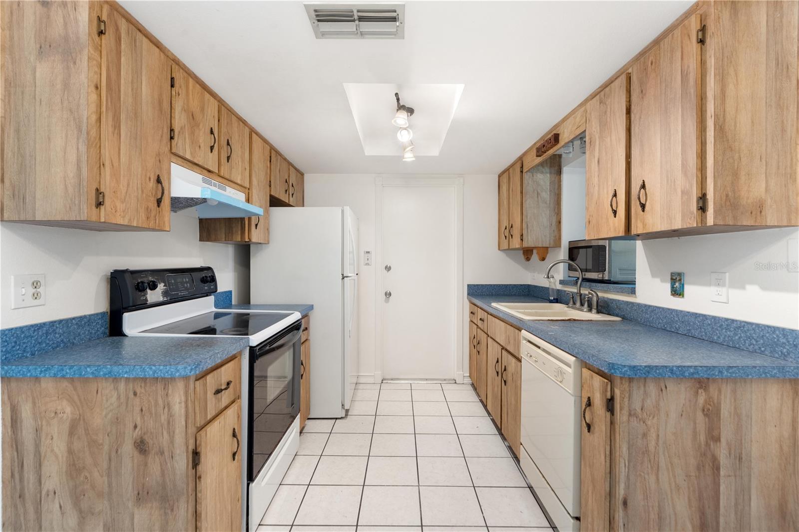 Image 17 of 29 For 1305 Mandarin Drive