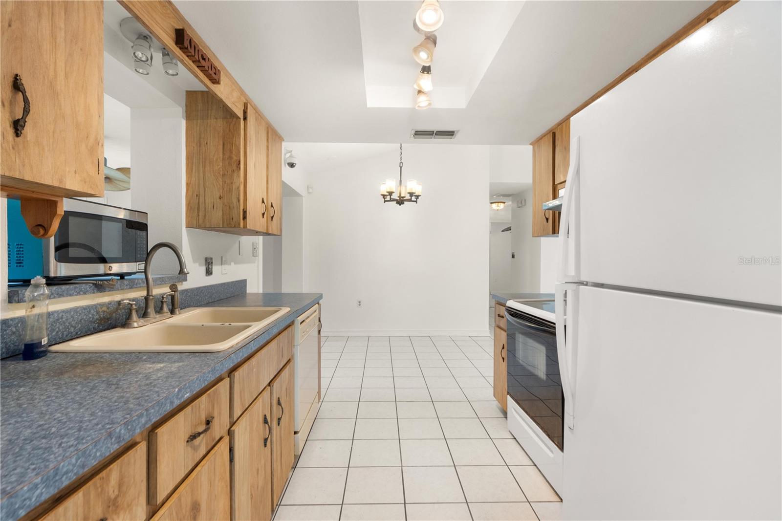 Image 19 of 29 For 1305 Mandarin Drive