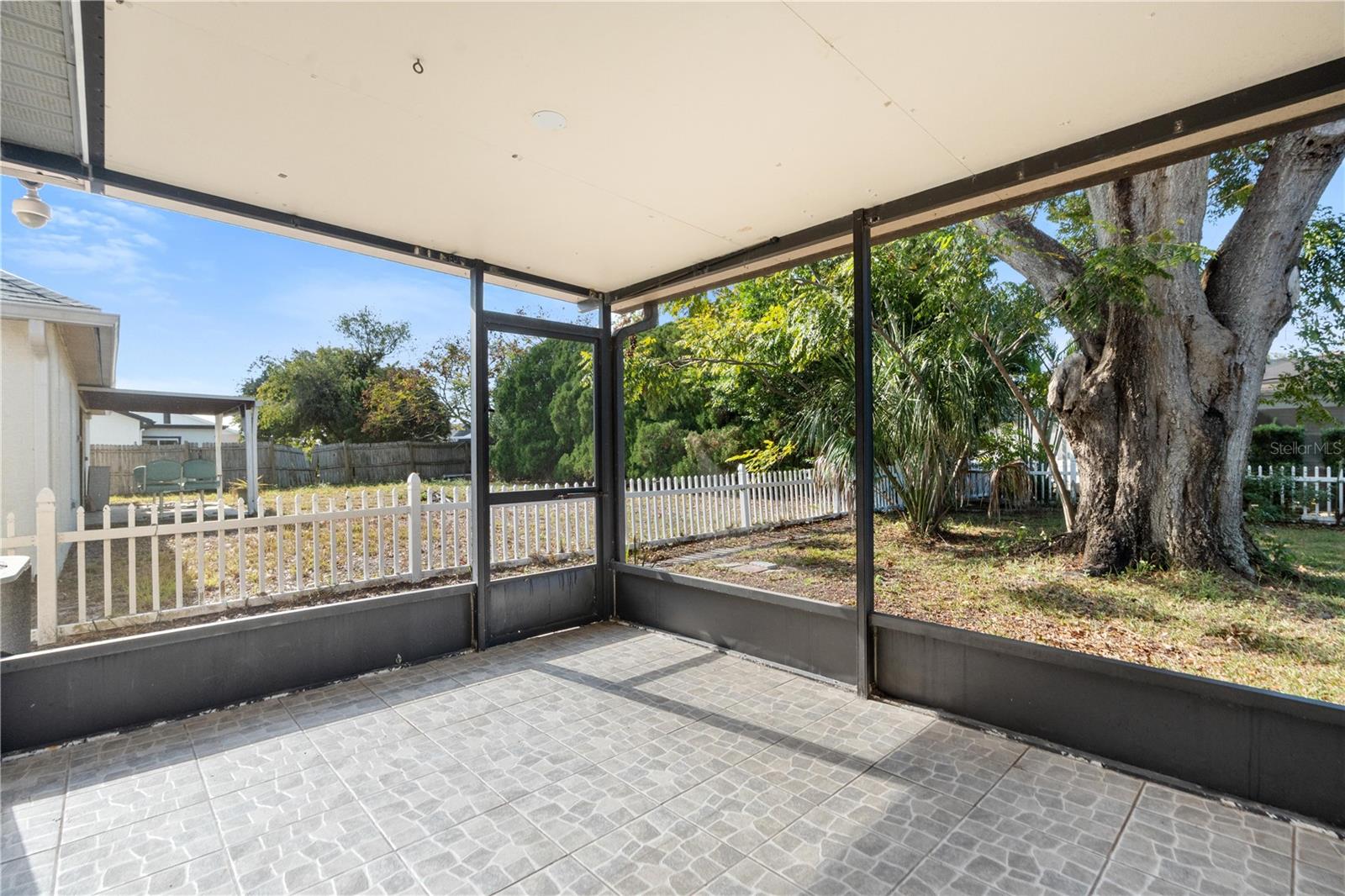 Image 21 of 29 For 1305 Mandarin Drive