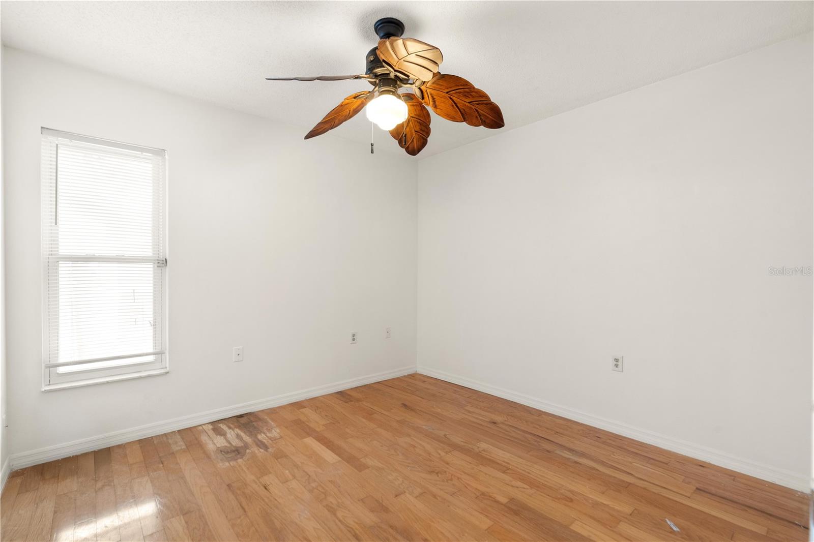 Image 4 of 29 For 1305 Mandarin Drive