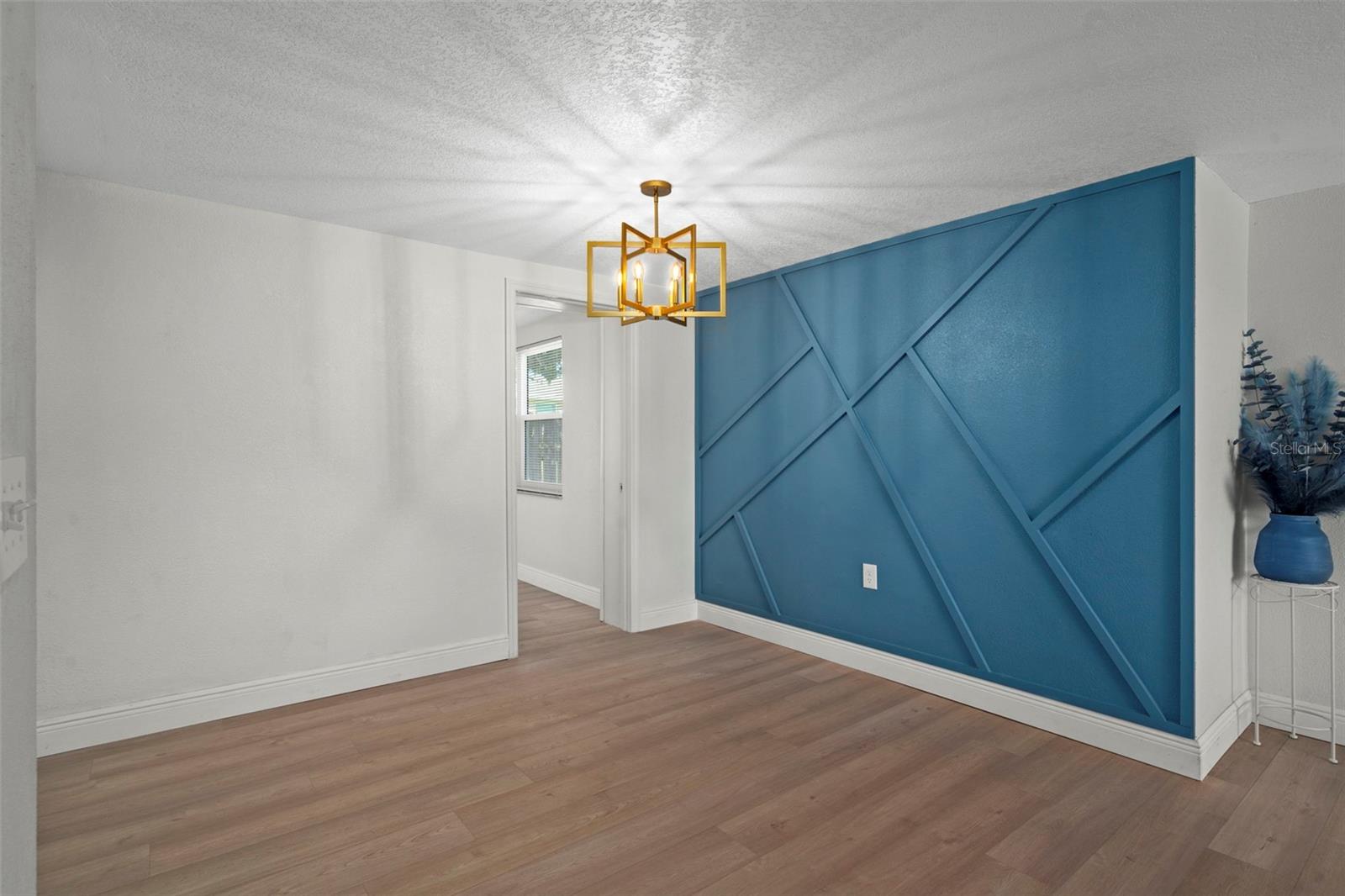 Image 3 of 27 For 5253 Falcon Drive