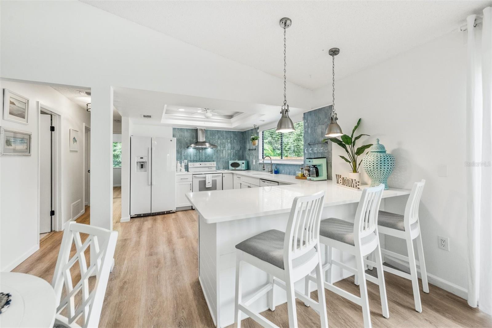 Image 10 of 88 For 2911 Woodpine Court