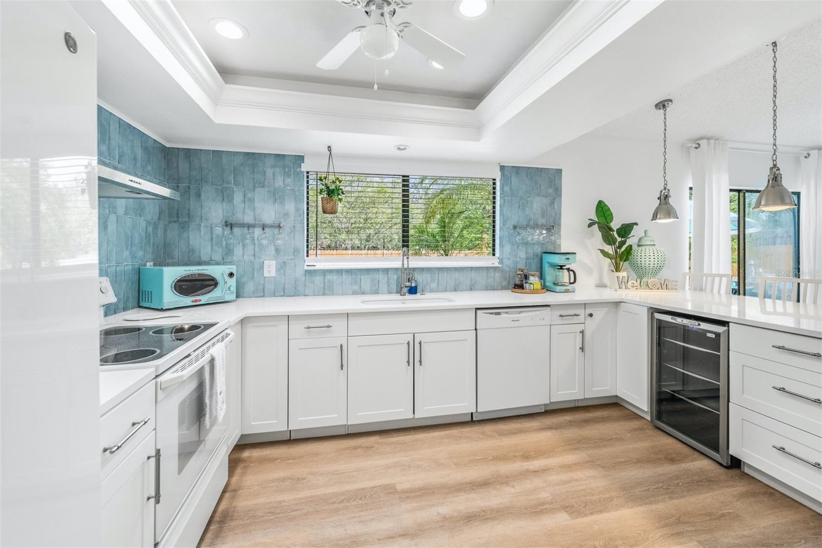 Image 12 of 88 For 2911 Woodpine Court