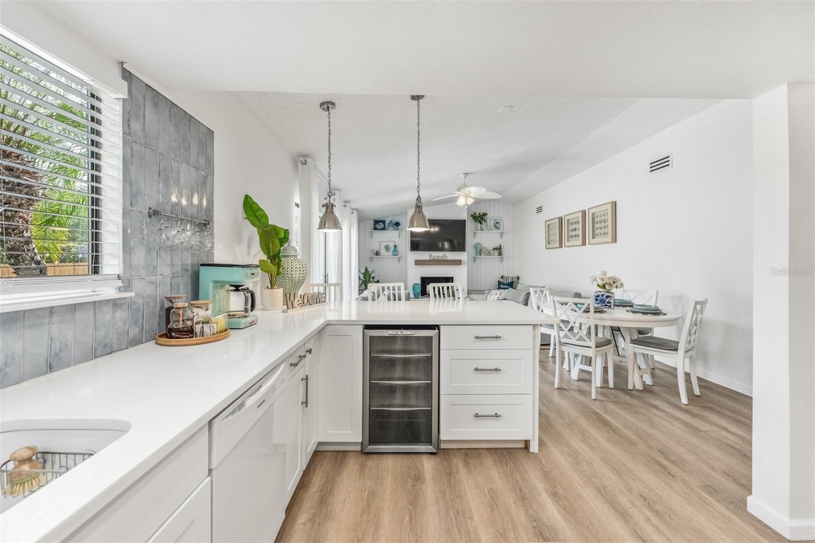 Image 14 of 88 For 2911 Woodpine Court