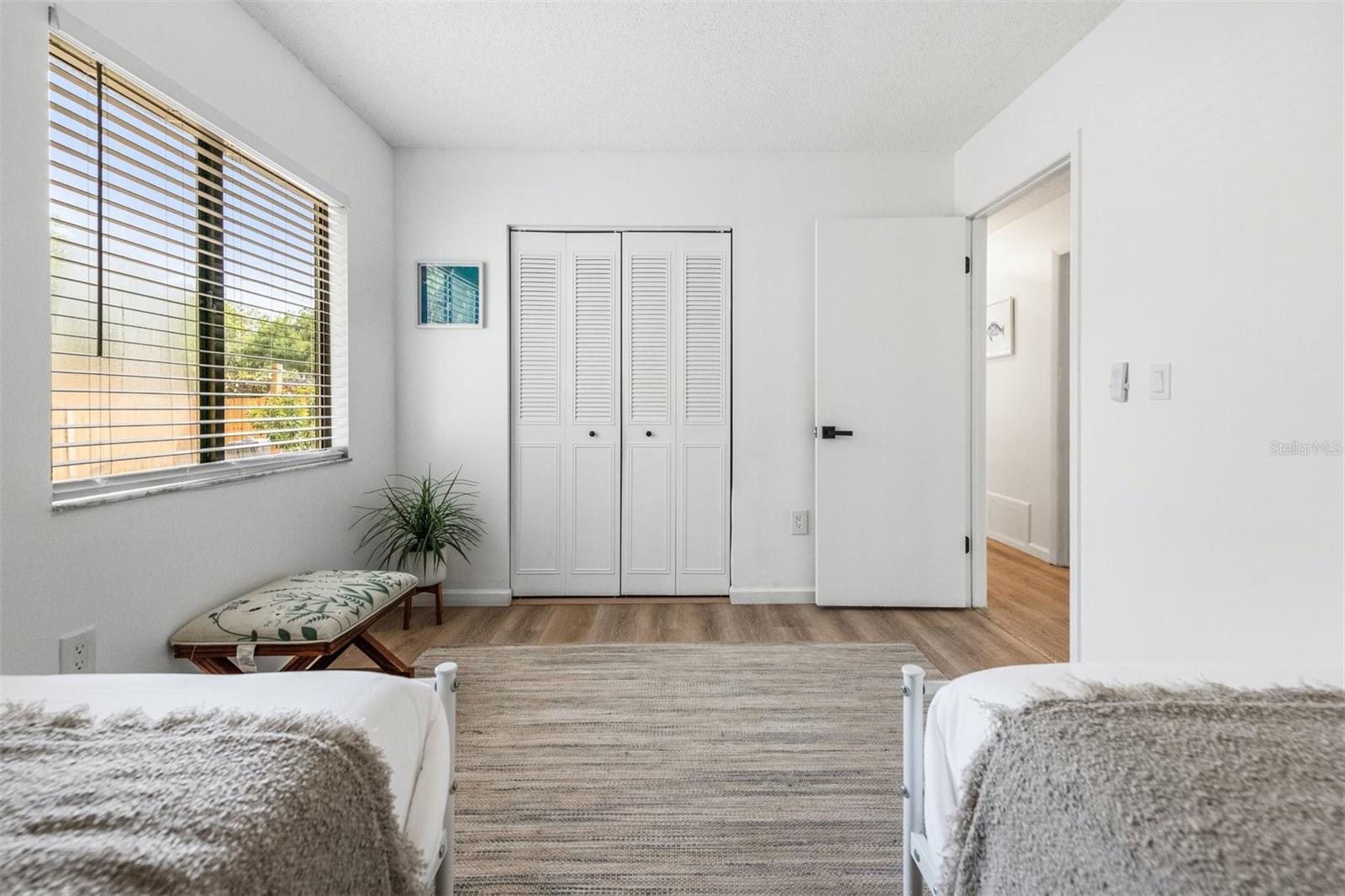 Image 34 of 88 For 2911 Woodpine Court