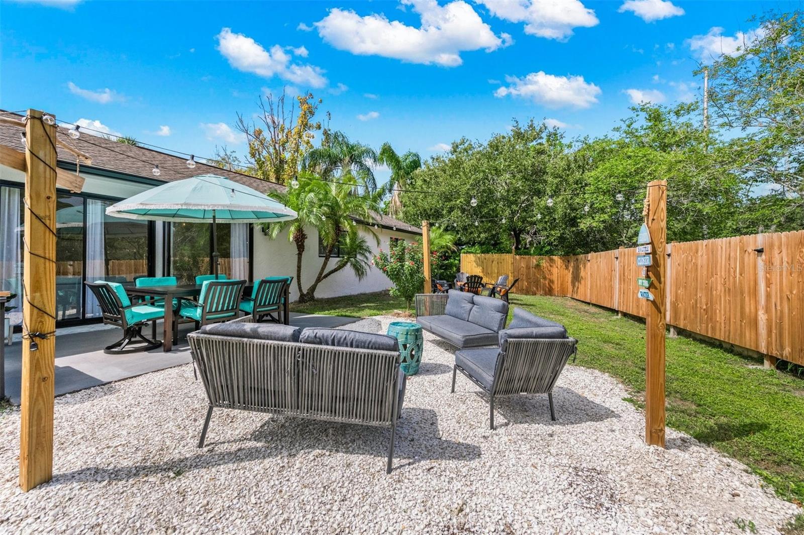 Image 49 of 88 For 2911 Woodpine Court