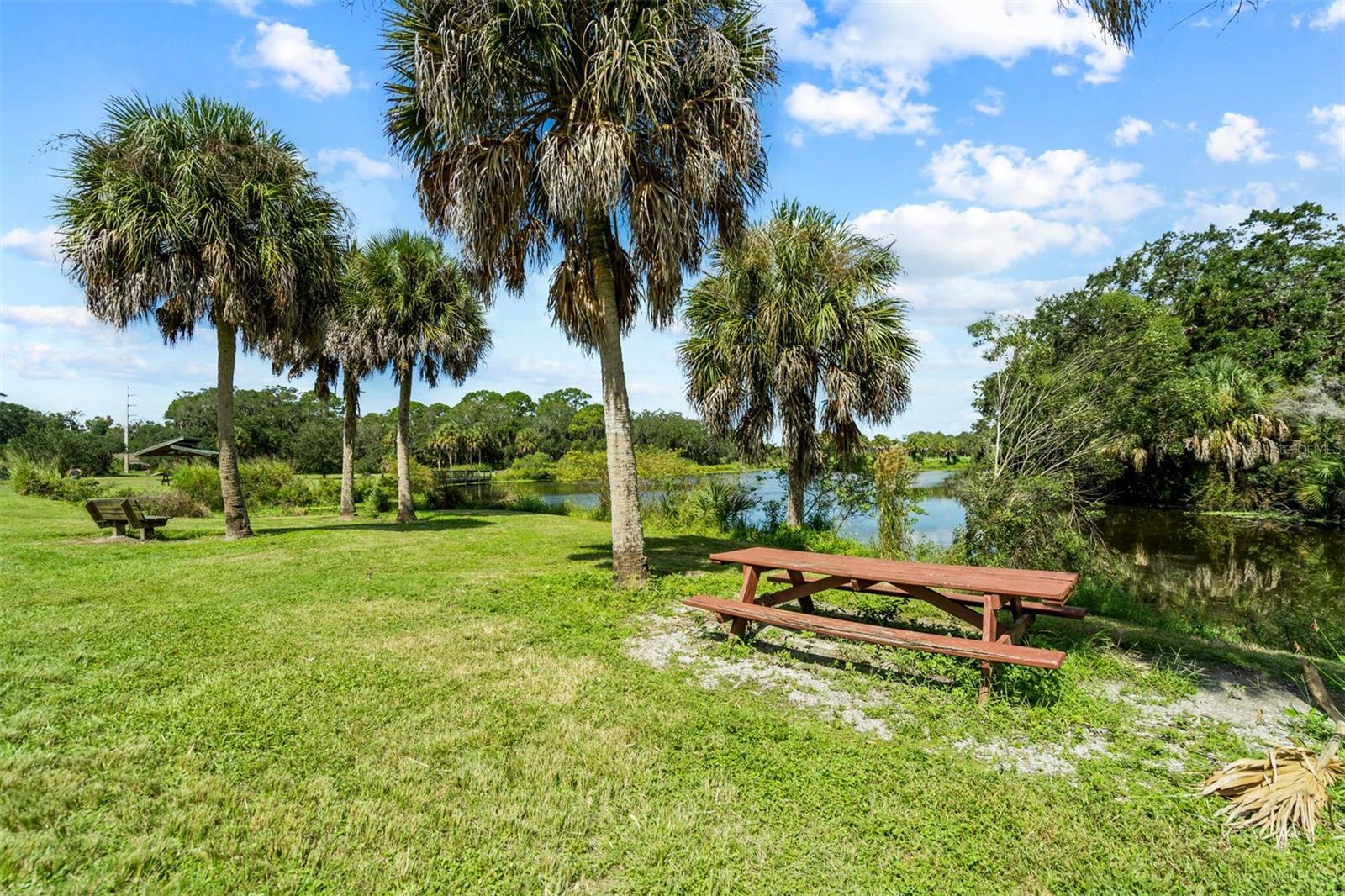 Image 60 of 88 For 2911 Woodpine Court