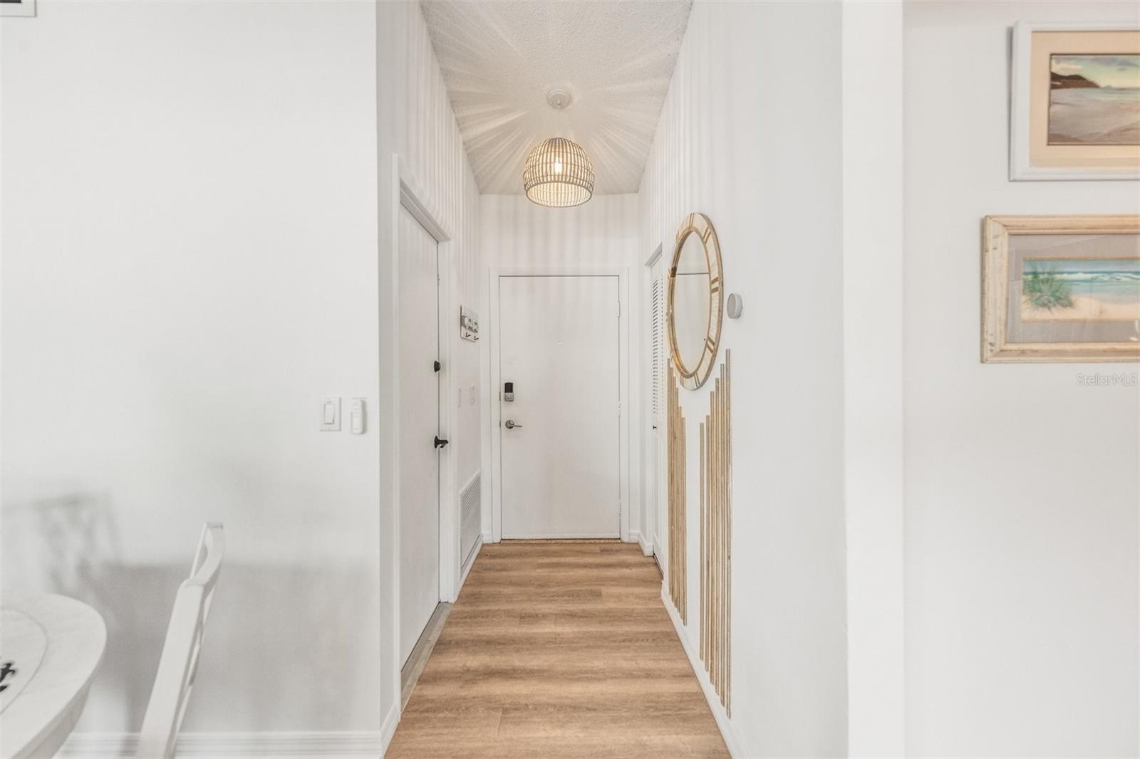 Image 8 of 88 For 2911 Woodpine Court